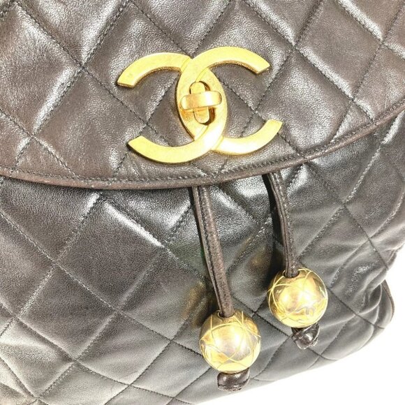 CHANEL Matelasse Quilted Vintage Drawstring Chain Backpack Lambskin Black - Picture 9 of 16